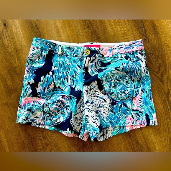 Lilly Pulitzer Callahan Stretch Shorts High Tide Navy party size 10 like new - Picture 1 of 4